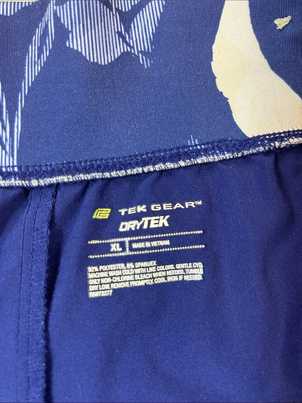 Tek Gear blue and floral athletic  shorts XL‎